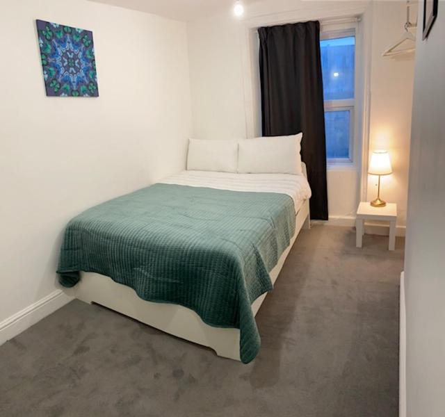 Lord Merit Guest Rooms In King'S Cross St Pancras لندن المظهر الخارجي الصورة